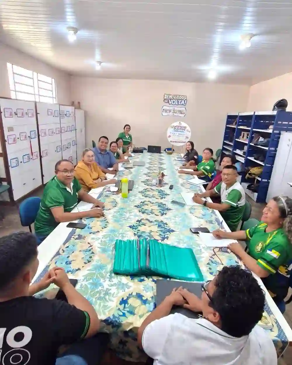 Reunião da equipe escolar