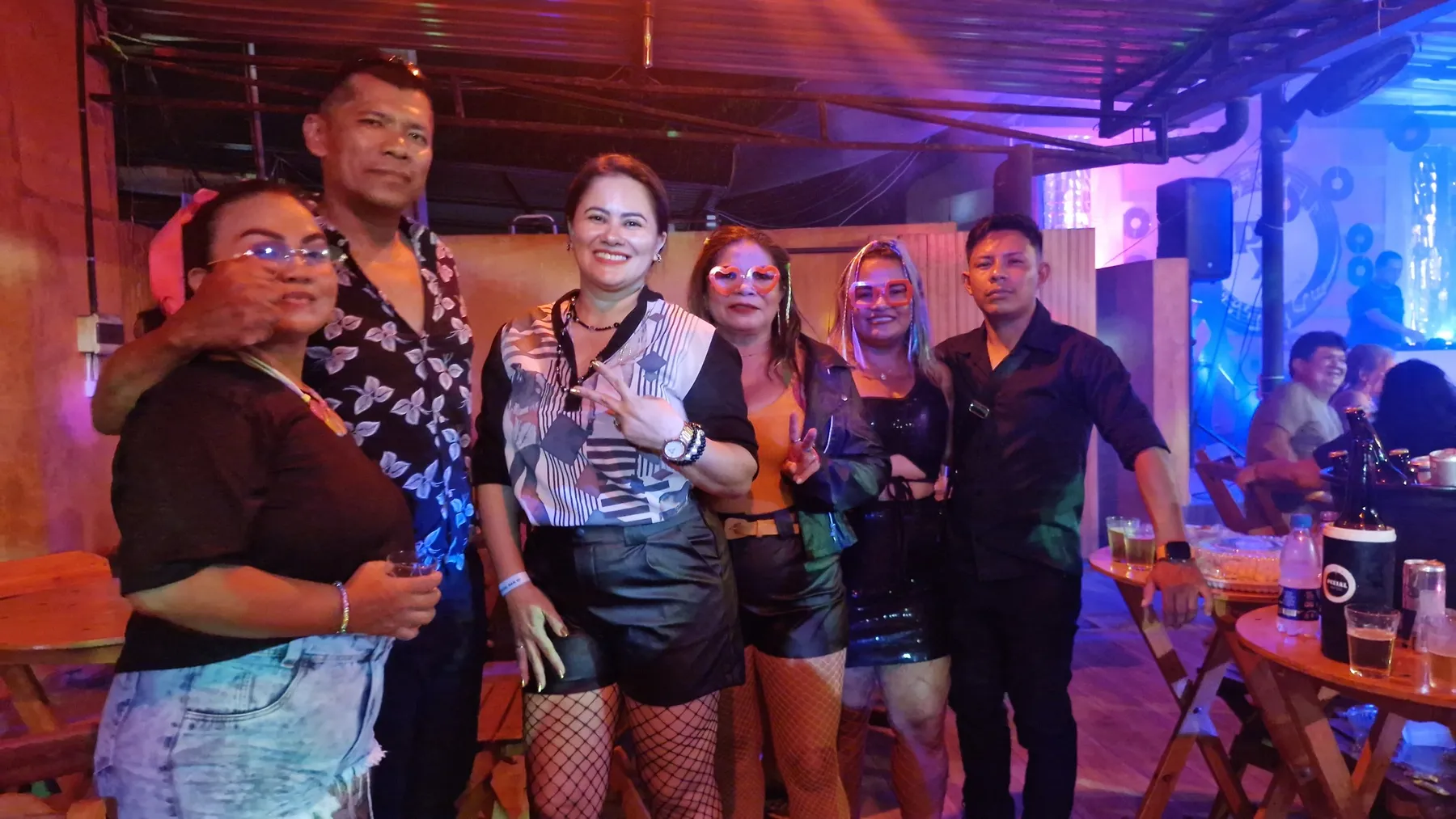 Noite do Flashback reúne educadores e servidores em festa do Dia do Servidor Público