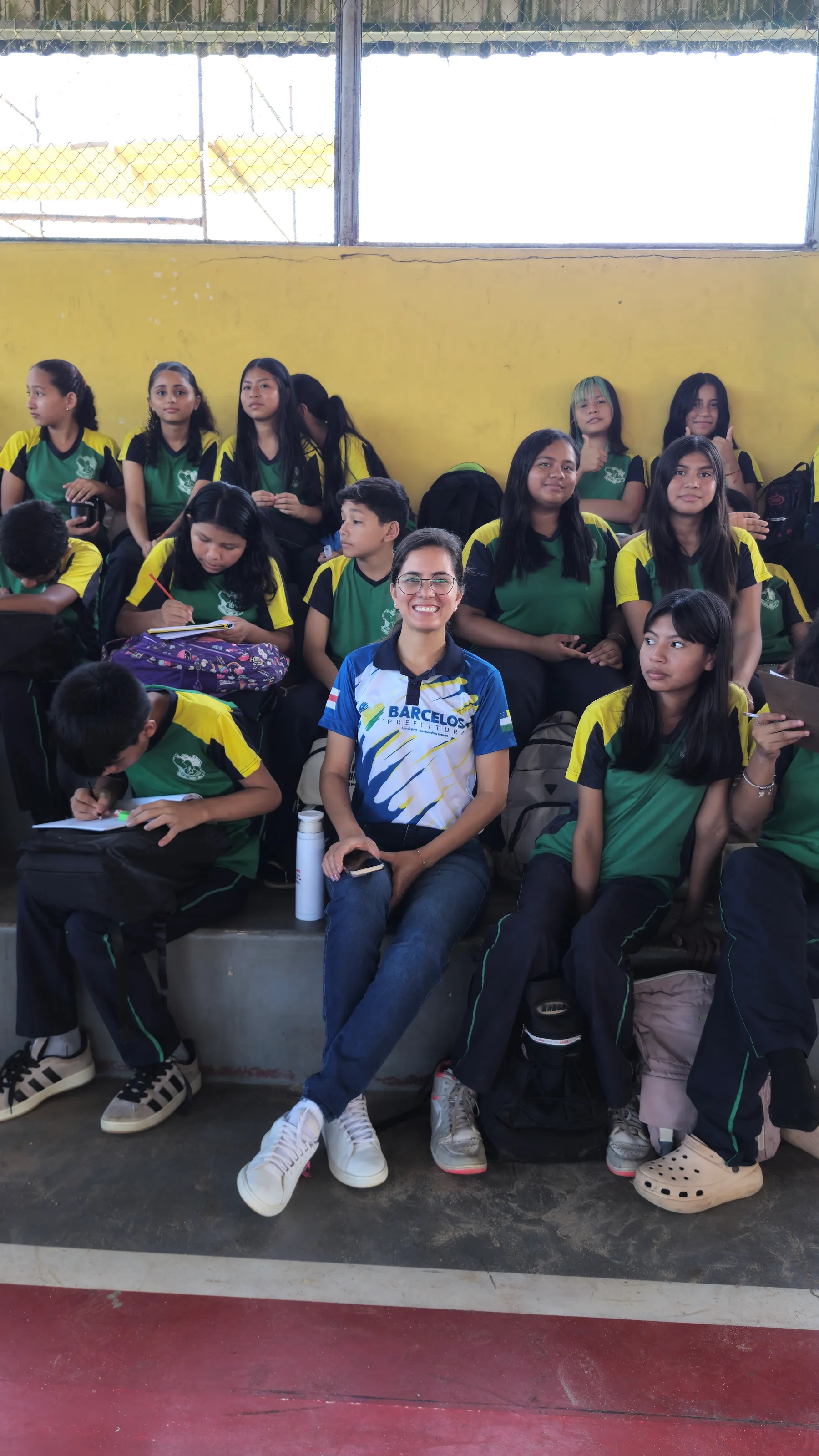 A E. E. Angelina Palheta Mendes recebe a equipe do PSE para palestra de prevenção